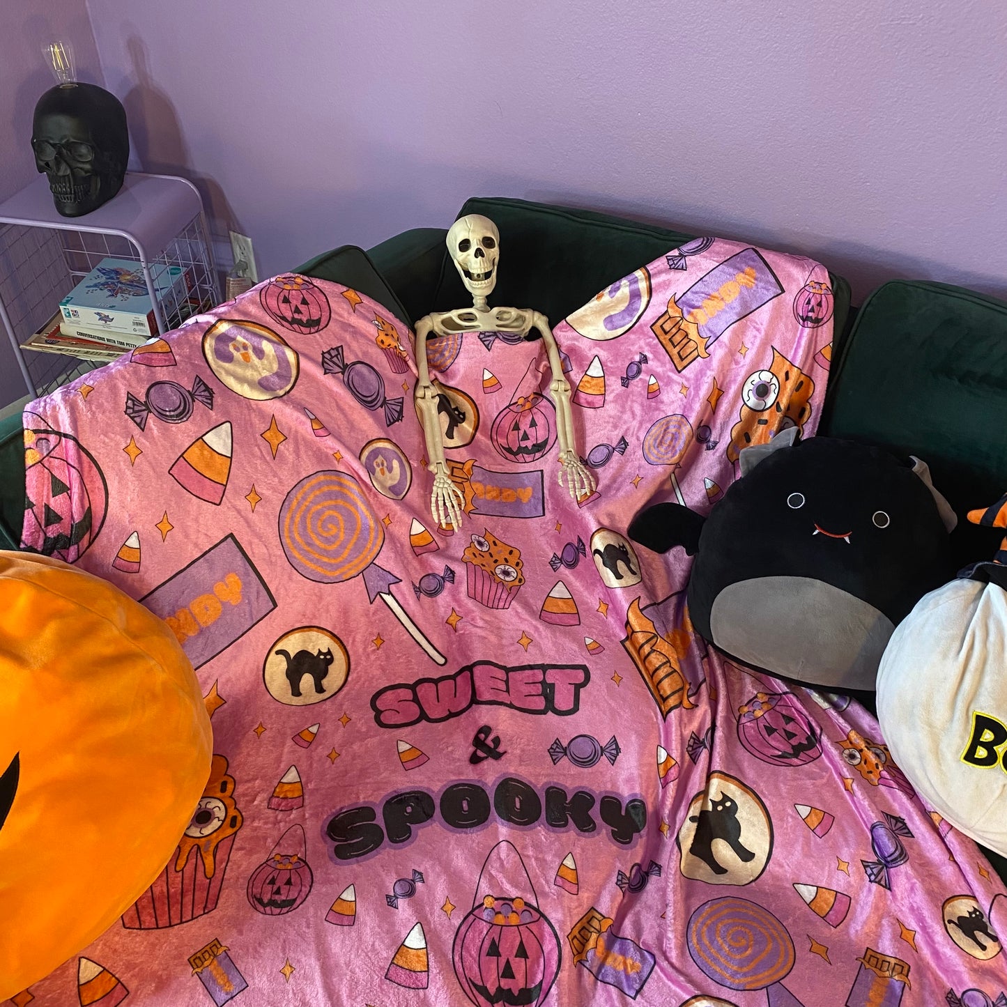 Sweet & Spooky Velveteen Microfiber Halloween Blanket 60" x 50" (PINK)