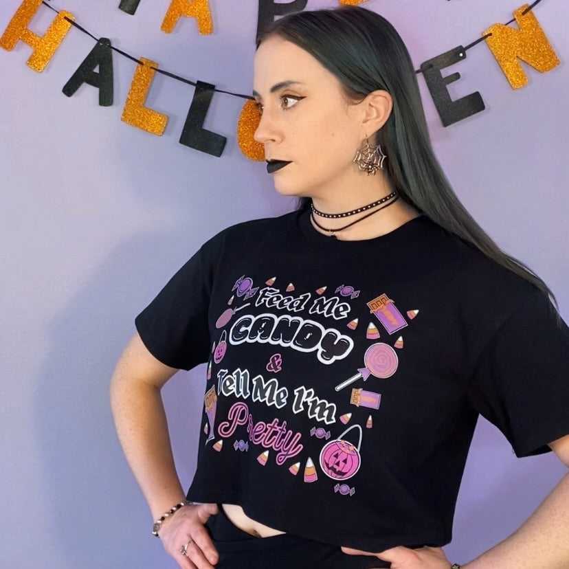 Feed Me Candy Women's Crop T-Shirt (BLACK)