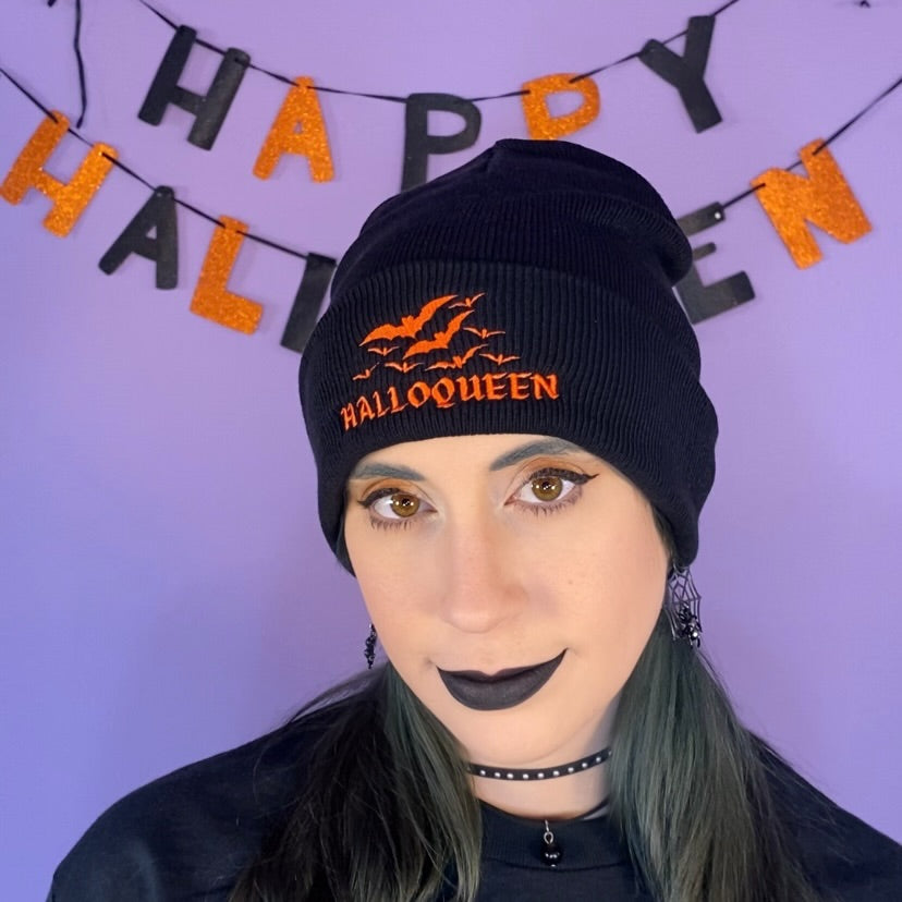 HALLOQUEEN Embroidered Knit Beanie Hat (BLACK)