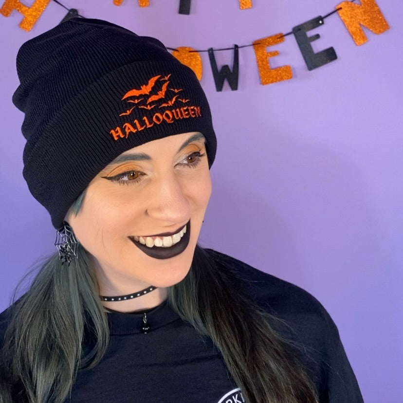 HALLOQUEEN Embroidered Knit Beanie Hat (BLACK)